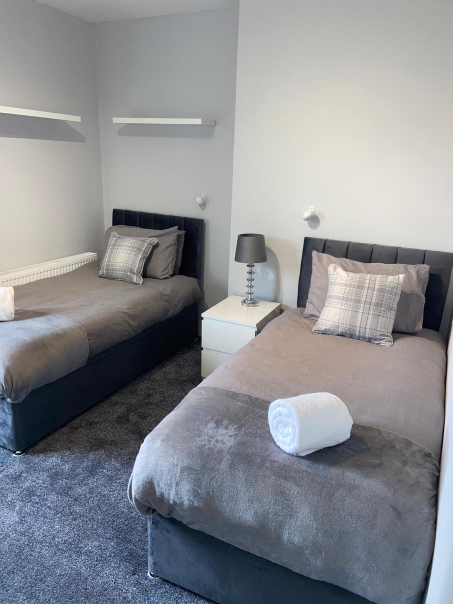Glasgow Apartment Close To The Airport Renfrew Exterior foto